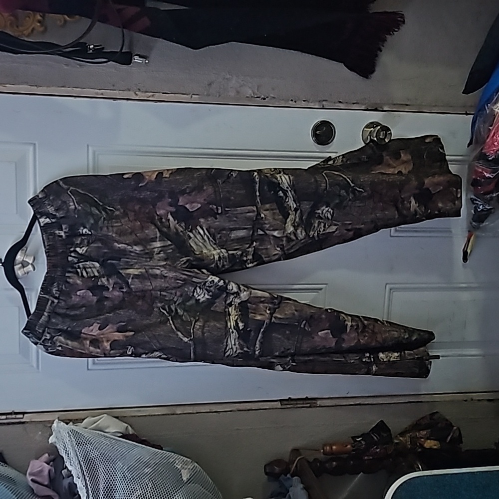LIBERTY RUGGED OUTDOOR GESR CAMO PANTS SIZE LARGE 38-40 NWOT